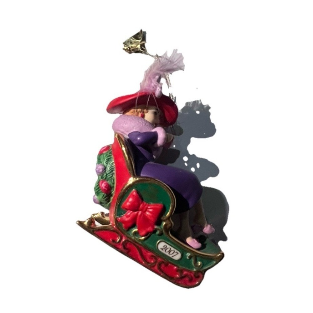 Red Hat Society Sleigh Ornament – 2007 Lady in Purple with Teacup